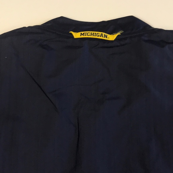 🆕 NIKE JUMPMAN MICHIGAN Mens 1/4 Zip Jacket MED. - Picture 4 of 7